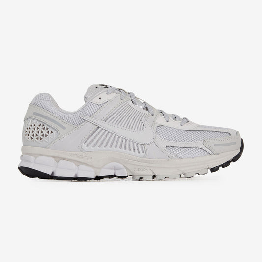 Nike zoom vomero 5 full white