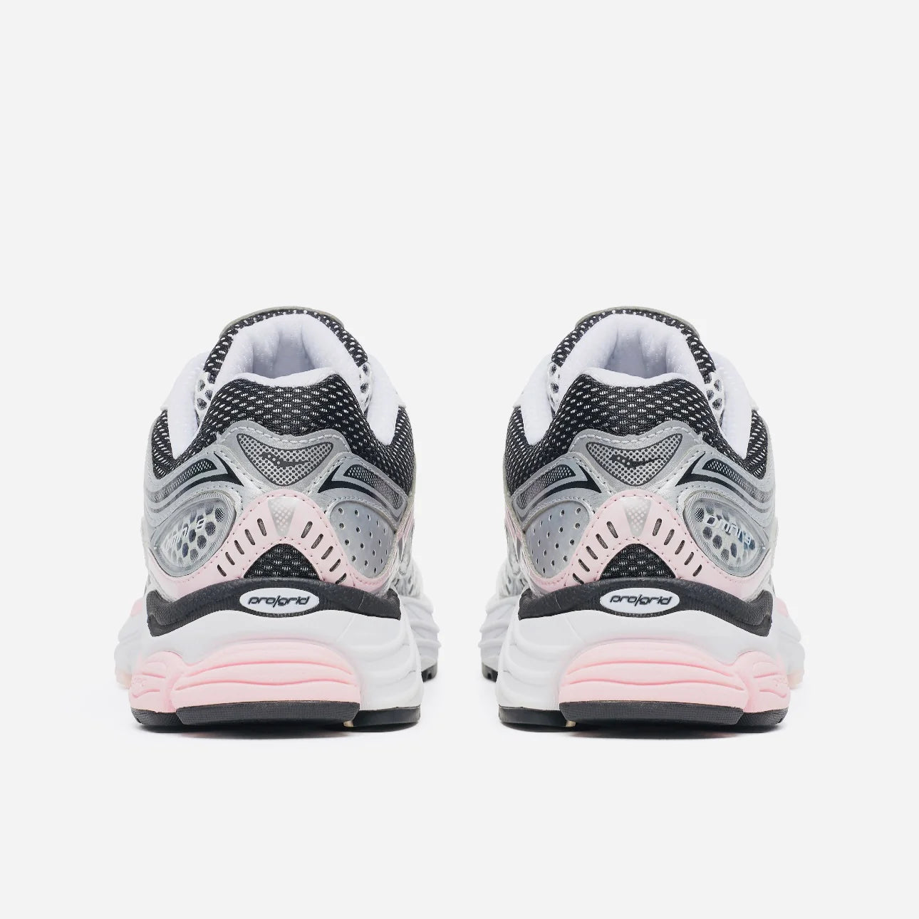 Saucony Progrid Omni 9